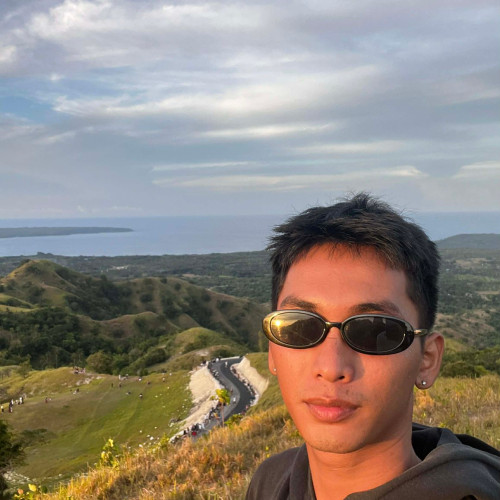 Alfredo j. profile photo