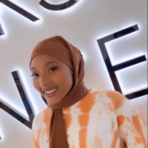 Amina K.