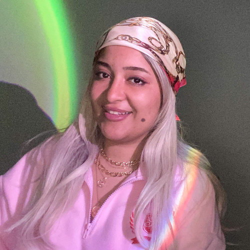 Malak L. profile photo