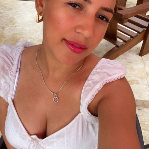 Uny G. profile photo
