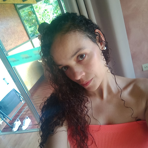 Viviana F. profile photo