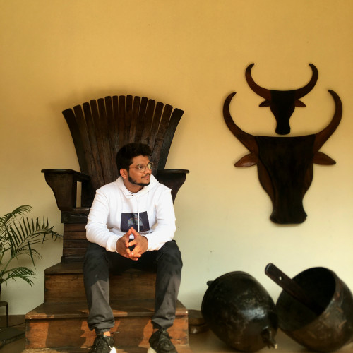 Nihal  F.