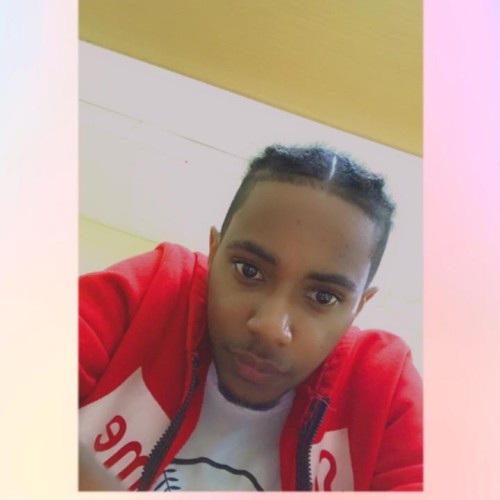 Jahmoi R.