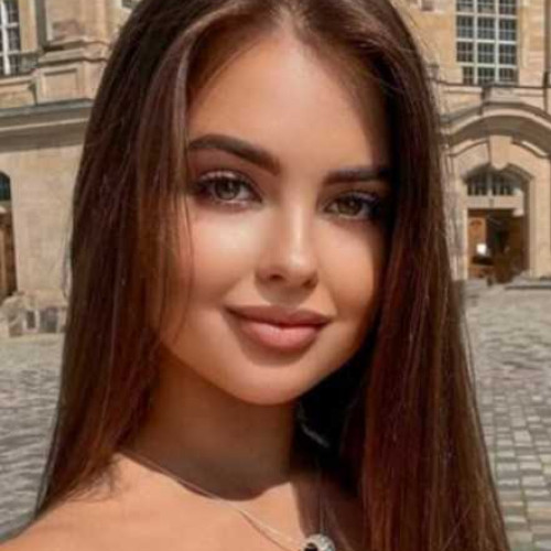 Sophie D.