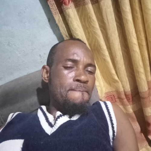 azobua C. profile photo