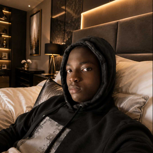 Akinpelu E. profile photo