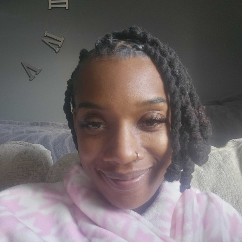 rose C. profile photo