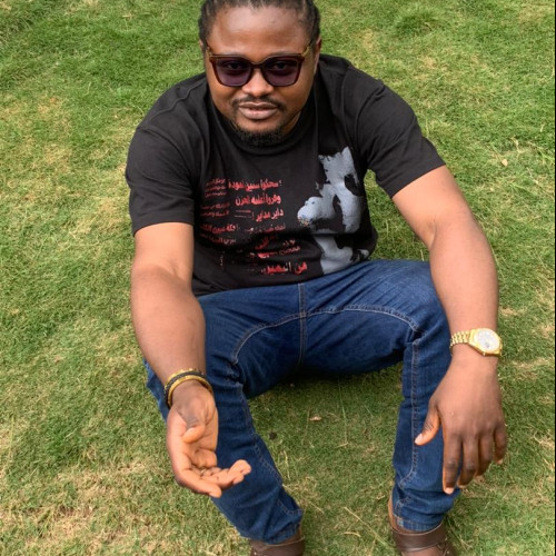 mfonfu R. profile photo