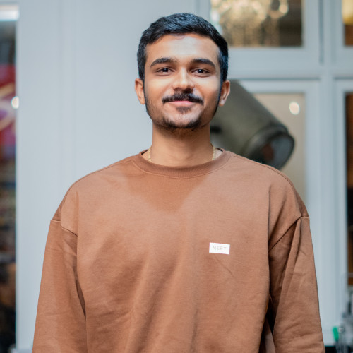Meet M. profile photo