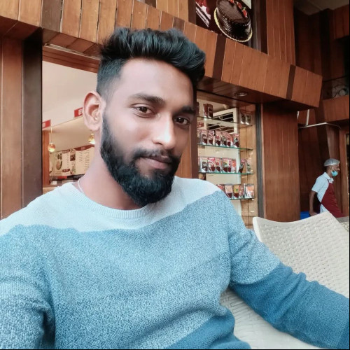 Mayu R. profile photo