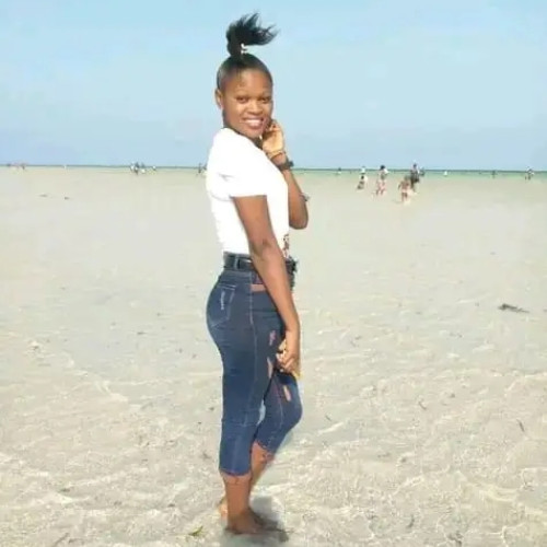 Annet C. profile photo
