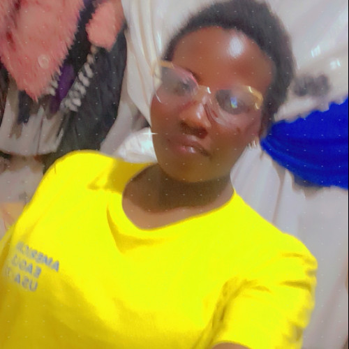 Evone L. profile photo