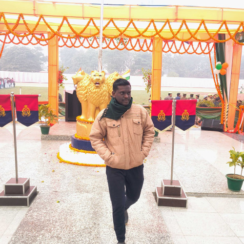 Avinash K.