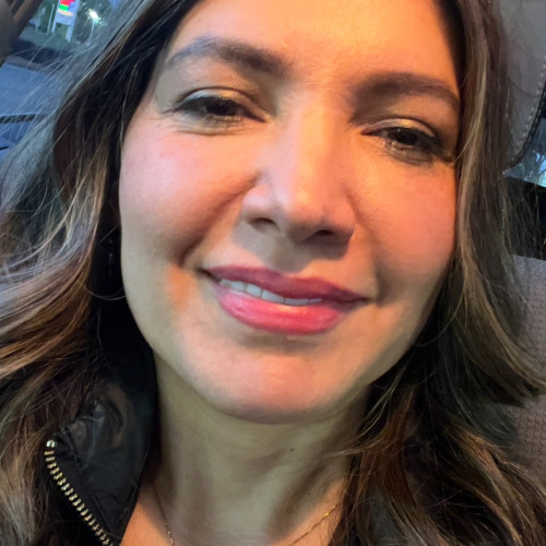 Isabel V. profile photo