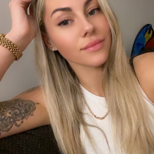 Milena k.