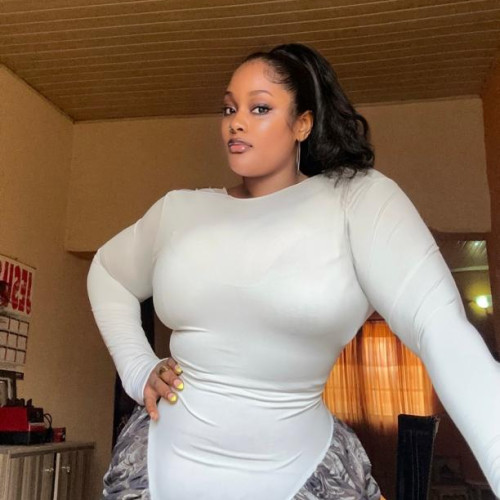 Zazi Y. profile photo