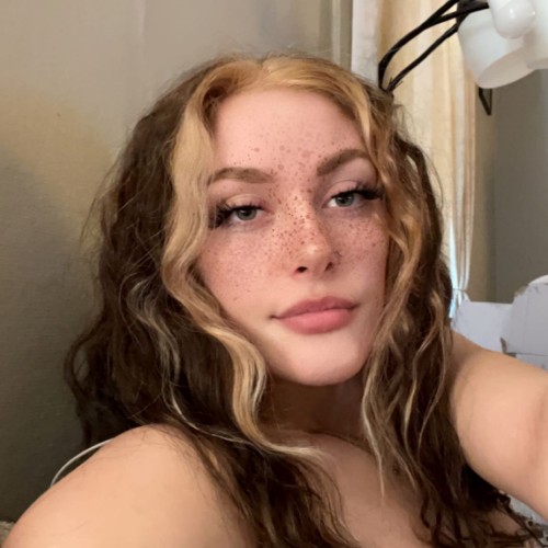 Lyndsie B.