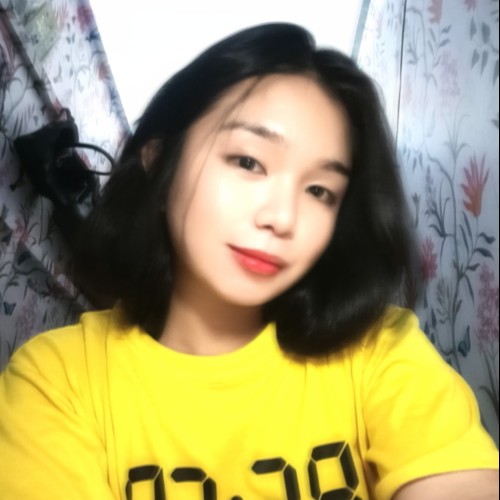 Xandi L.