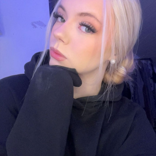 neea r. profile photo