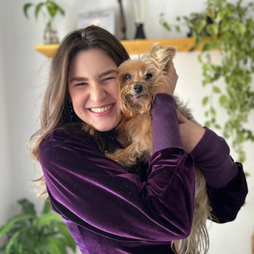 Camila B.