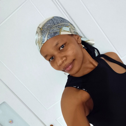 Esther  N. profile photo