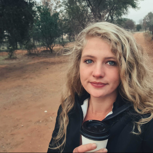 Angela R.