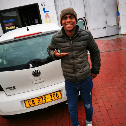 Alizwa  T.