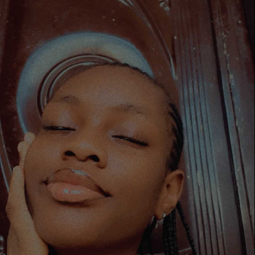 Gifty 🌹.