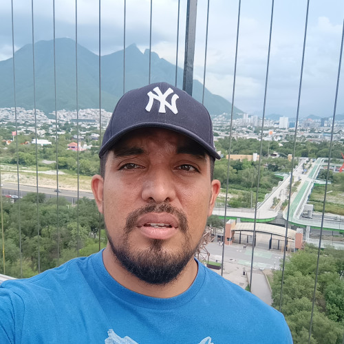 Jos Alejandro  H.