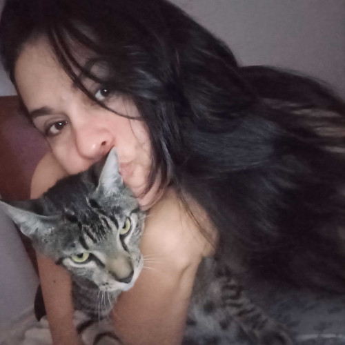 lali L. profile photo