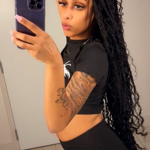 Yaneiry C. profile photo