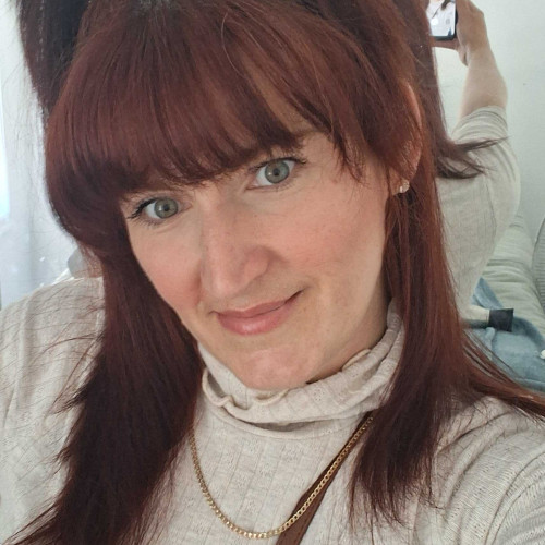 Gladymar C. profile photo