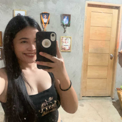 April Rose D. profile photo