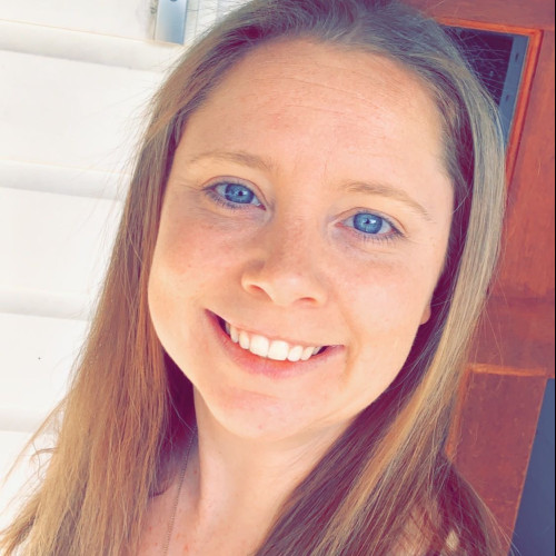 Laura w. profile photo