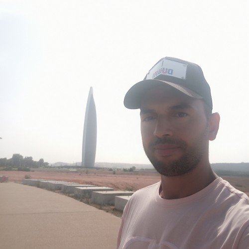 Omar E.