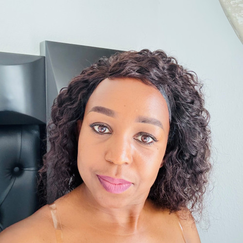 Rose M. profile photo