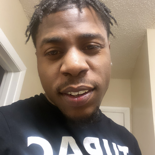 Novelle F. profile photo