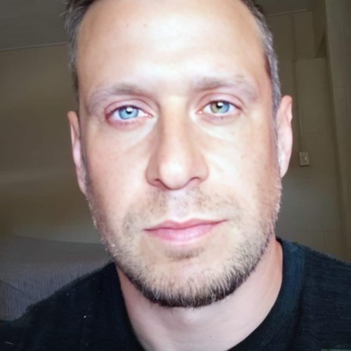 ARTURAS L.