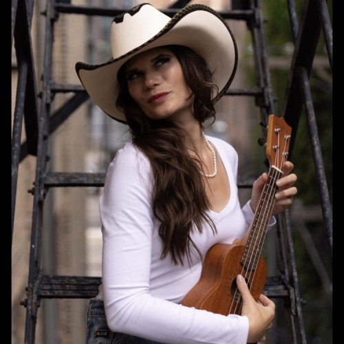 Lisa M. profile photo