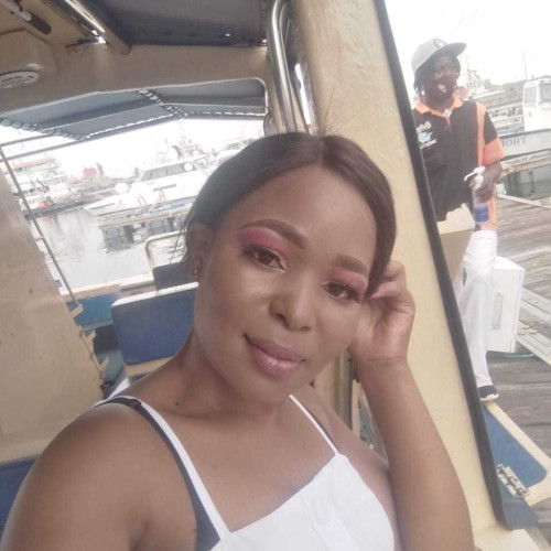 londiwe m. profile photo