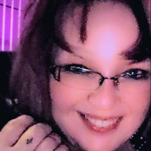 Evelyne  V. profile photo