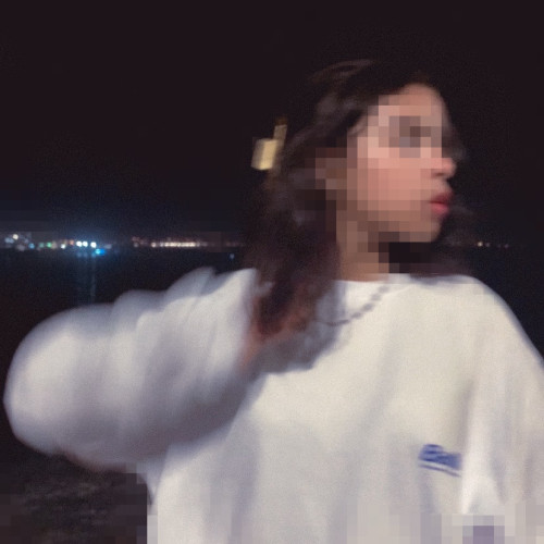 Aya L. profile photo