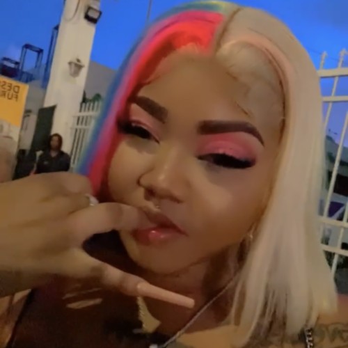 Annalee J. profile photo