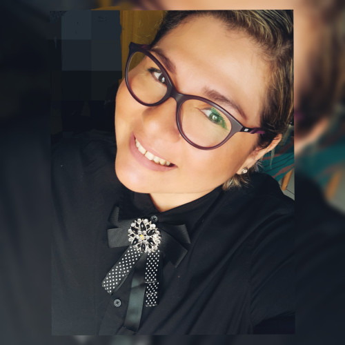 Claudia Maria R. profile photo