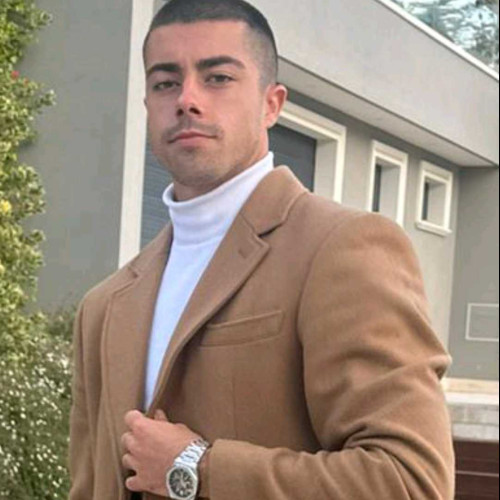 Rodrigo R.