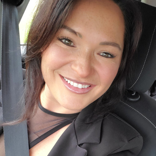 Maxine D. profile photo