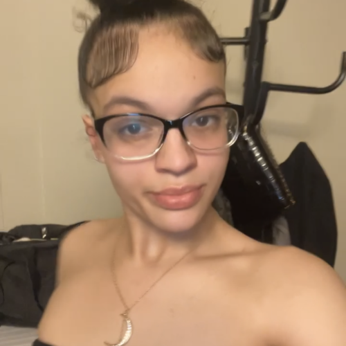 Ashyleigh  B.