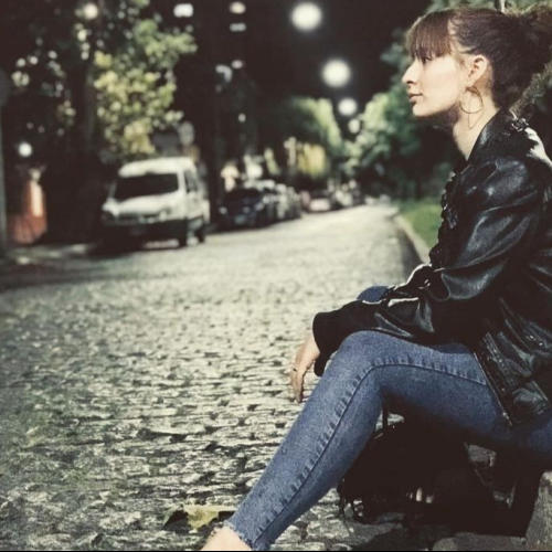 Ana Laura A.