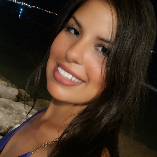 Elena R. profile photo