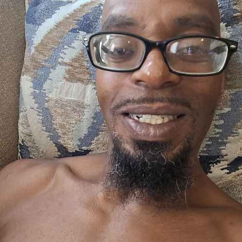 LRW T. profile photo